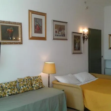 Le Dimore 2 Apartment